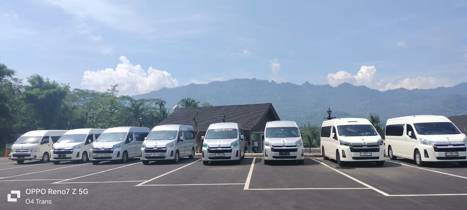 Deretan mobil sewa siap pakai di Malang