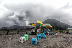 Wisata Malang Saat Musim Hujan: 10 Destinasi Anti Batal
