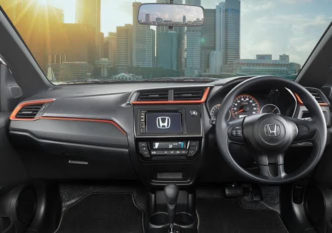Interior all New Brio yang mewah, pilihan tepat apabila anda ingin menggunakan layanan sewa Brio Malang