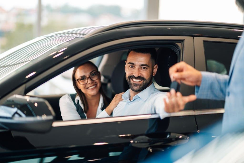 Kelebihan menggunakan driver lokal untuk liburan keluarga di Malang agar perjalanan lebih aman nyaman dan efisien